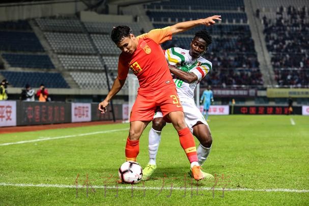 中国队三球战胜马里队 收获“世奥杯”珠海国际足球锦标赛亚军 中国队三球战胜马里队 收获“世奥杯”珠海国际足球锦标赛亚军